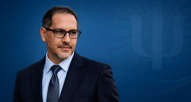 Perfil profesional del Psic. Karlos P. Betancourt, psicólogo online y responsable de Ayuda Psicológica en Línea